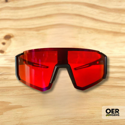 Oerjongens rood-lens slaapbril ontworpen om schermstress en melatonineverstoring te verminderen